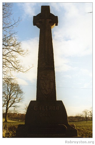 Robroyston Wallace Monument (Glendale estate in background)