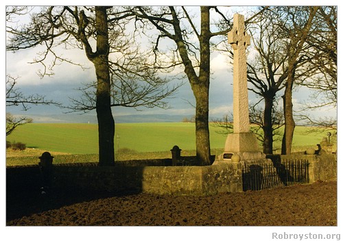 Robroyston Wallace Monument looking north-east 